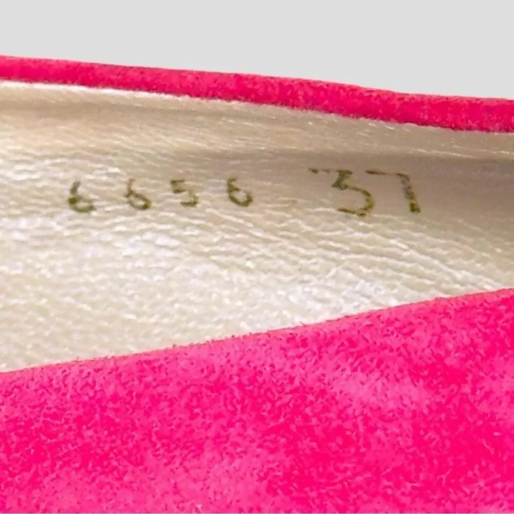 New Vic Matie' Hot Pink Suede Pump with Purple Heel sz 6.5